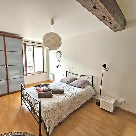 Triplex Sisley - Maison Atypique Avec Cour Exterieure Moret-sur-Loing Exterior foto