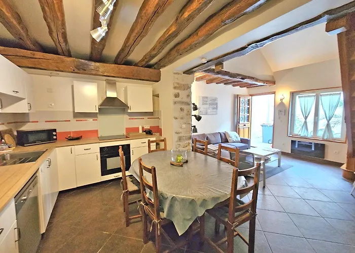 Triplex Sisley - Maison Atypique Avec Cour Exterieure