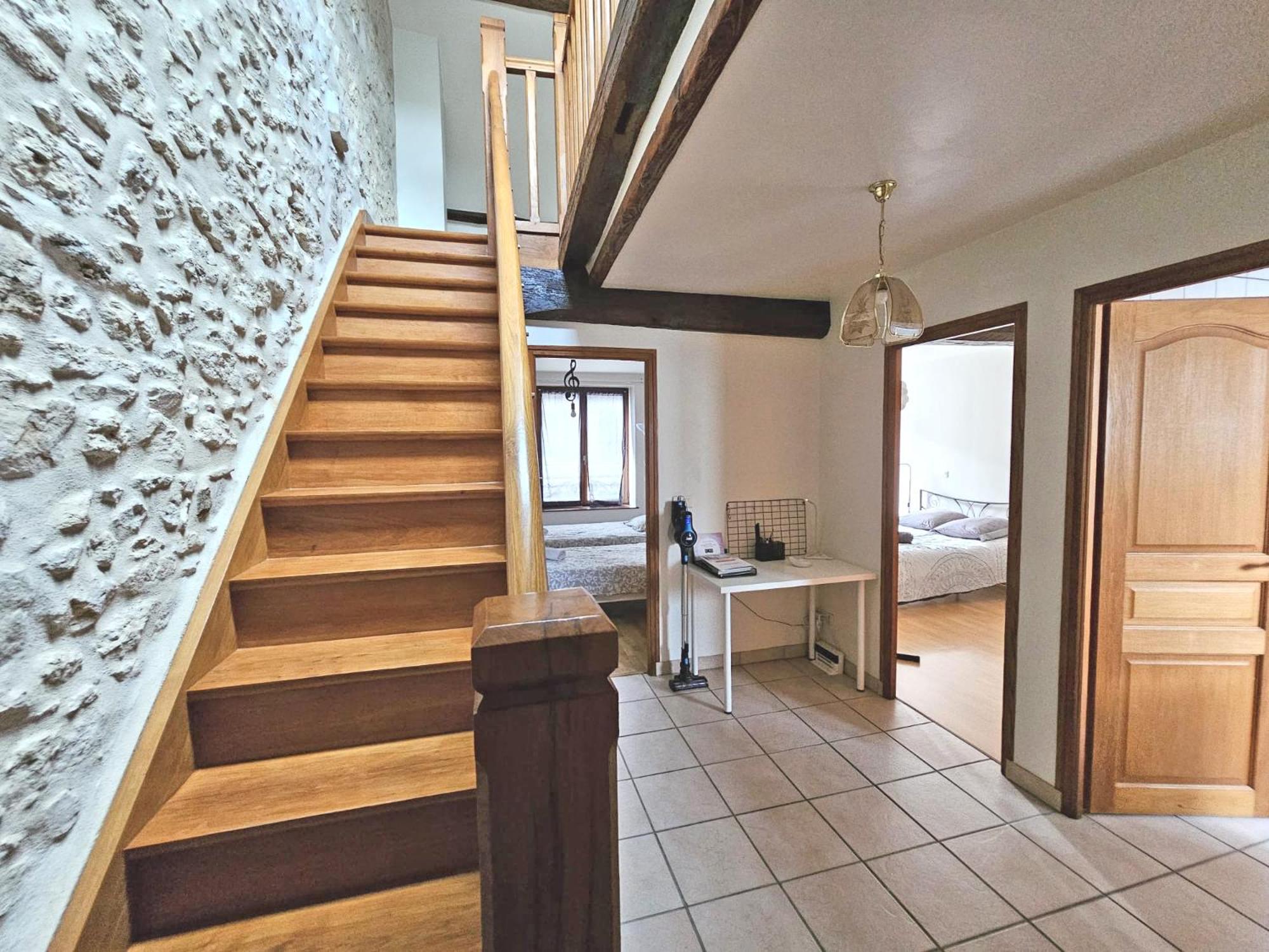 Apartment Triplex Sisley - Maison Atypique Avec Cour Exterieure *